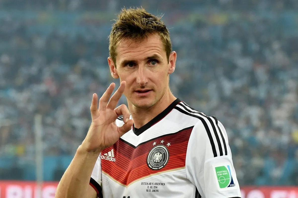 Messi quebra recorde de Klose