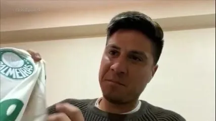 Cristaldo revela luta contra álcool e salva vida com terapeuta
