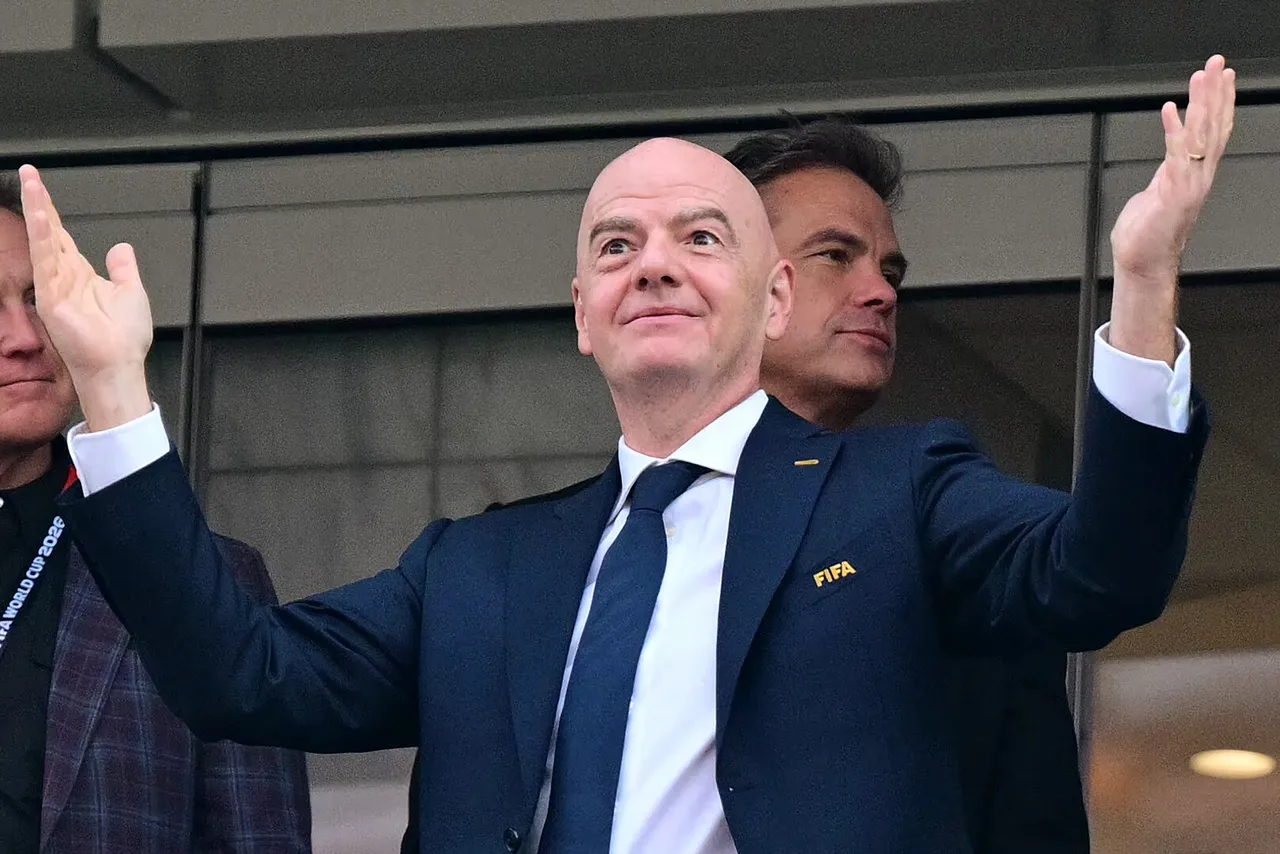 Infantino acusado de chantagem
