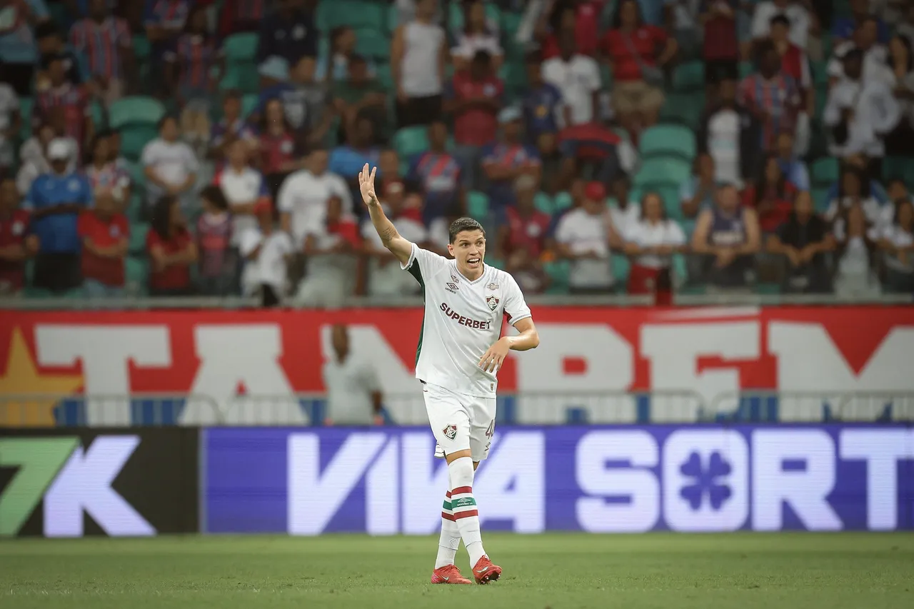 Fluminense vende Davi Schuindt
