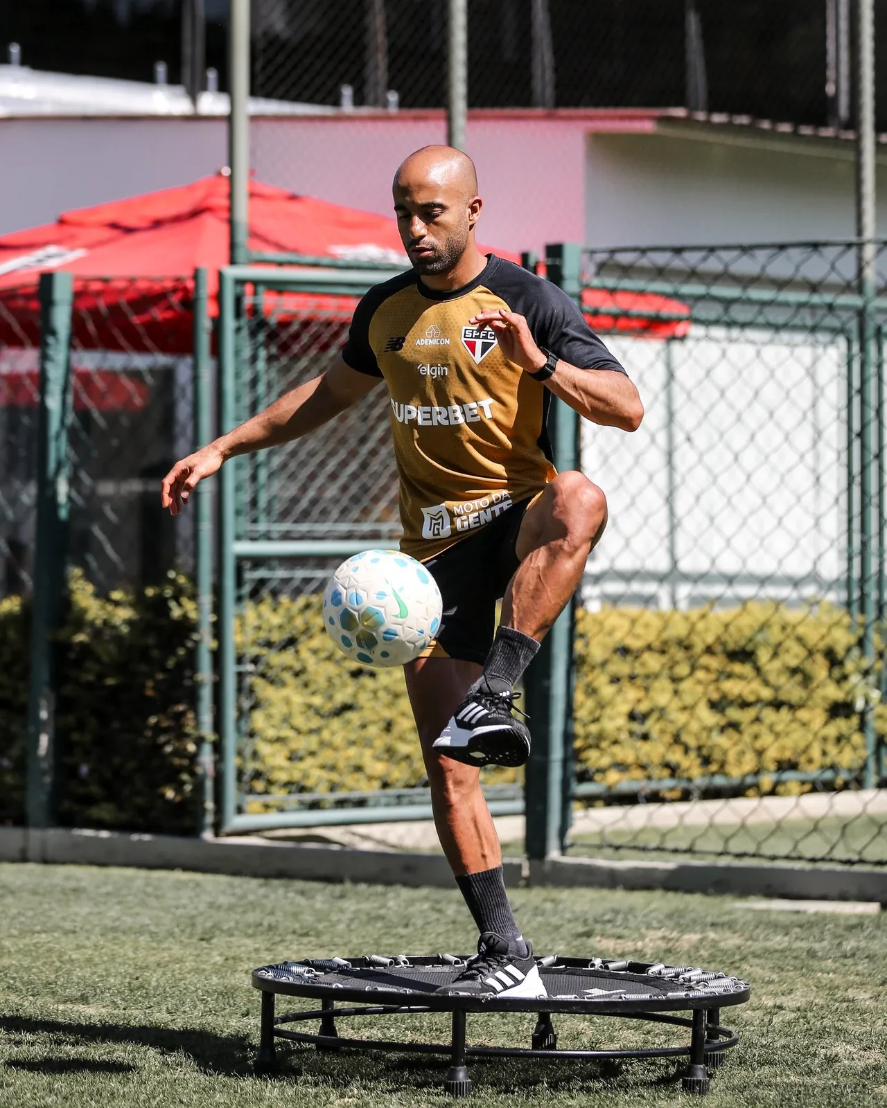 Lucas inicia fase de recuperação