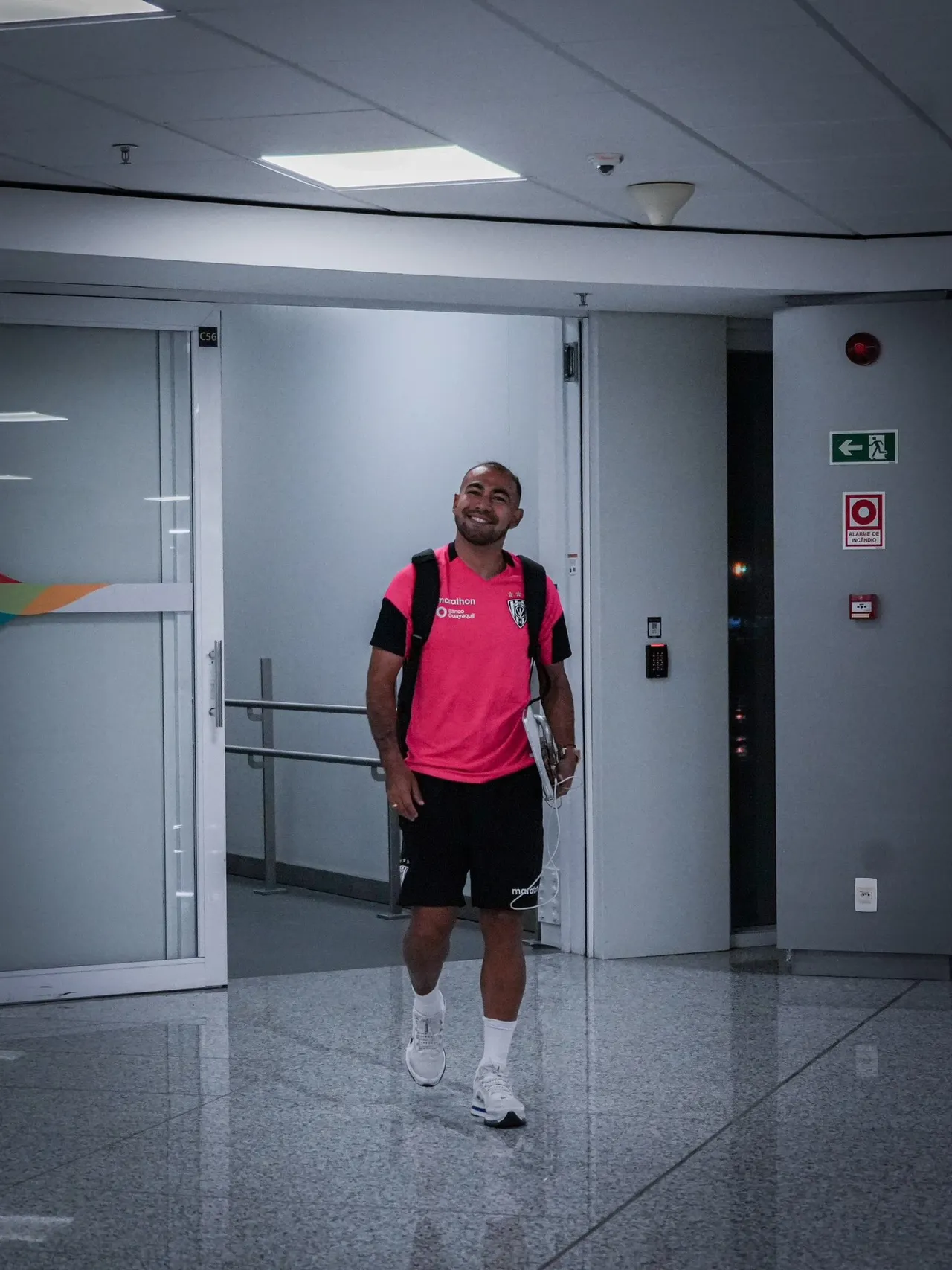 Del Valle joga sem González e tem missão impossível contra Flamengo