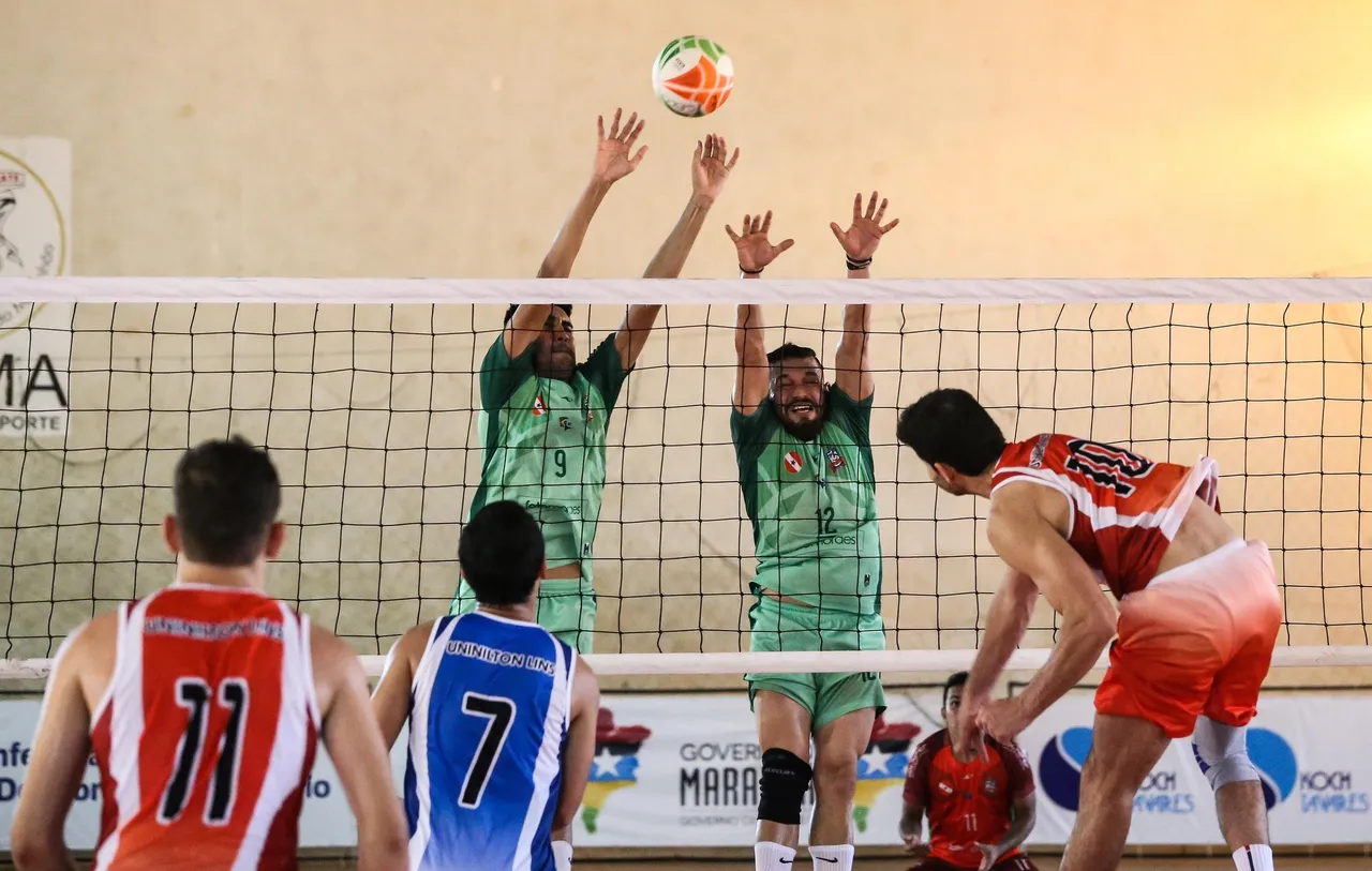 Nilton Lins na Superliga C