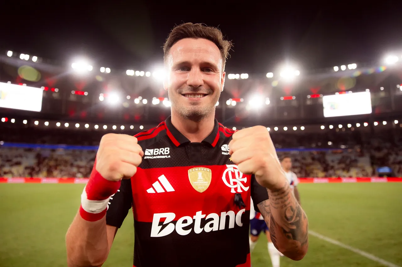 Saúl Ñíguez retorna ao Flamengo e amplia opções de Jardim em fase decisiva