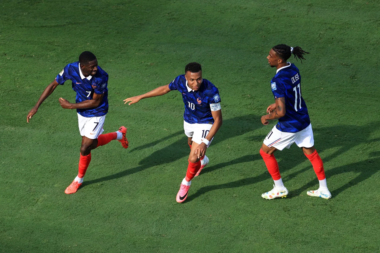 França lidera Power Rankings