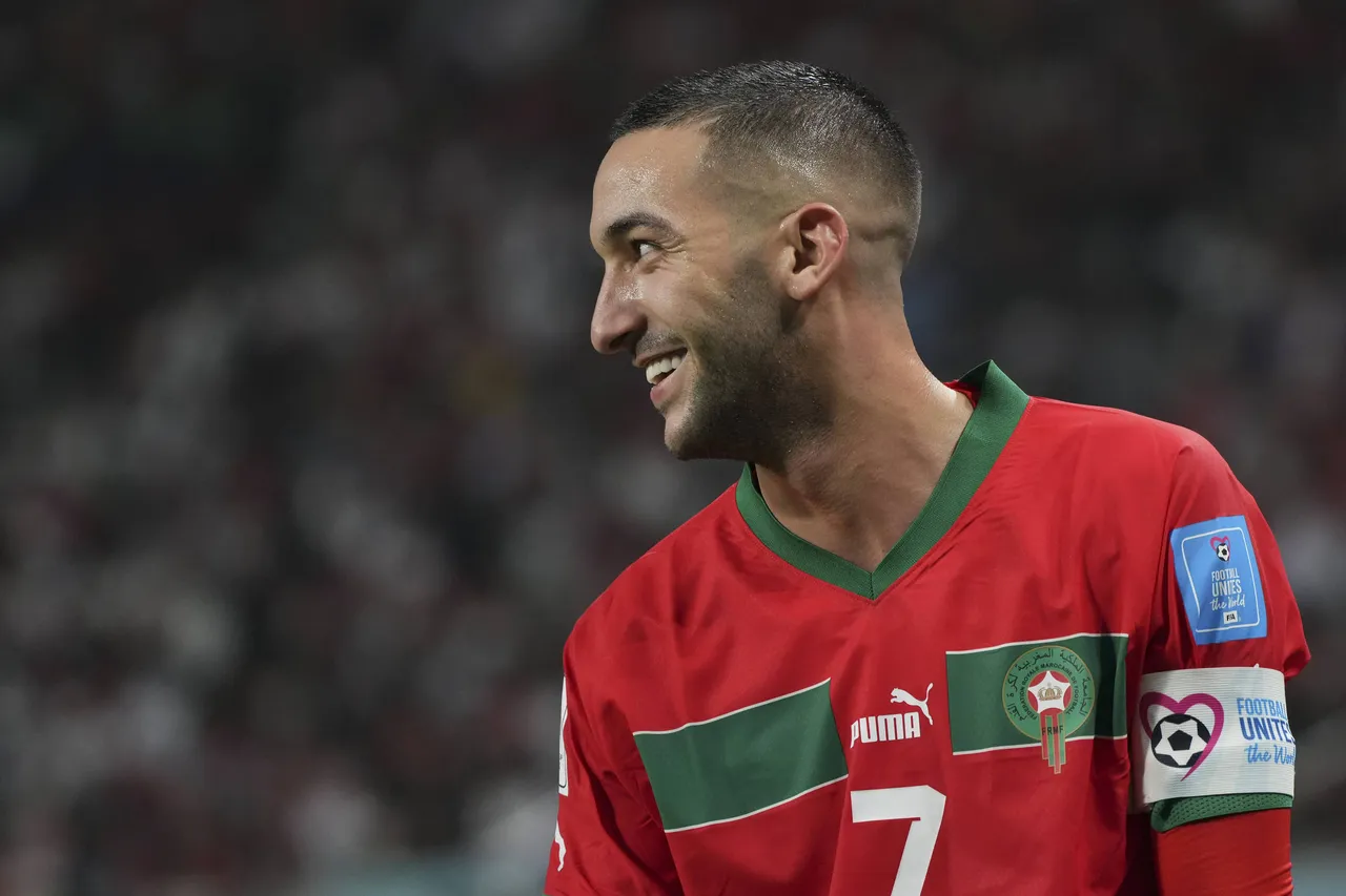 Botafogo fecha com Hakim Ziyech e aposta na experiência europeia