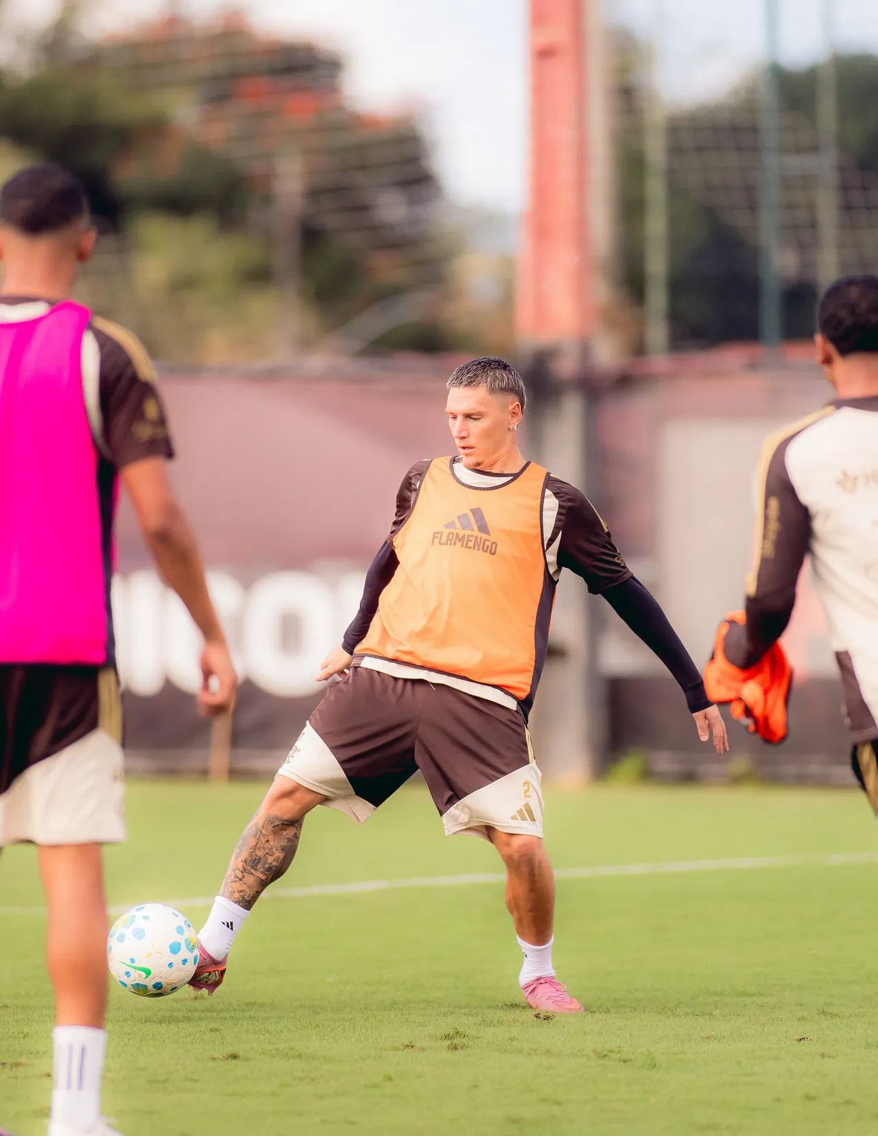 Varela e De la Cruz reforçam Flamengo