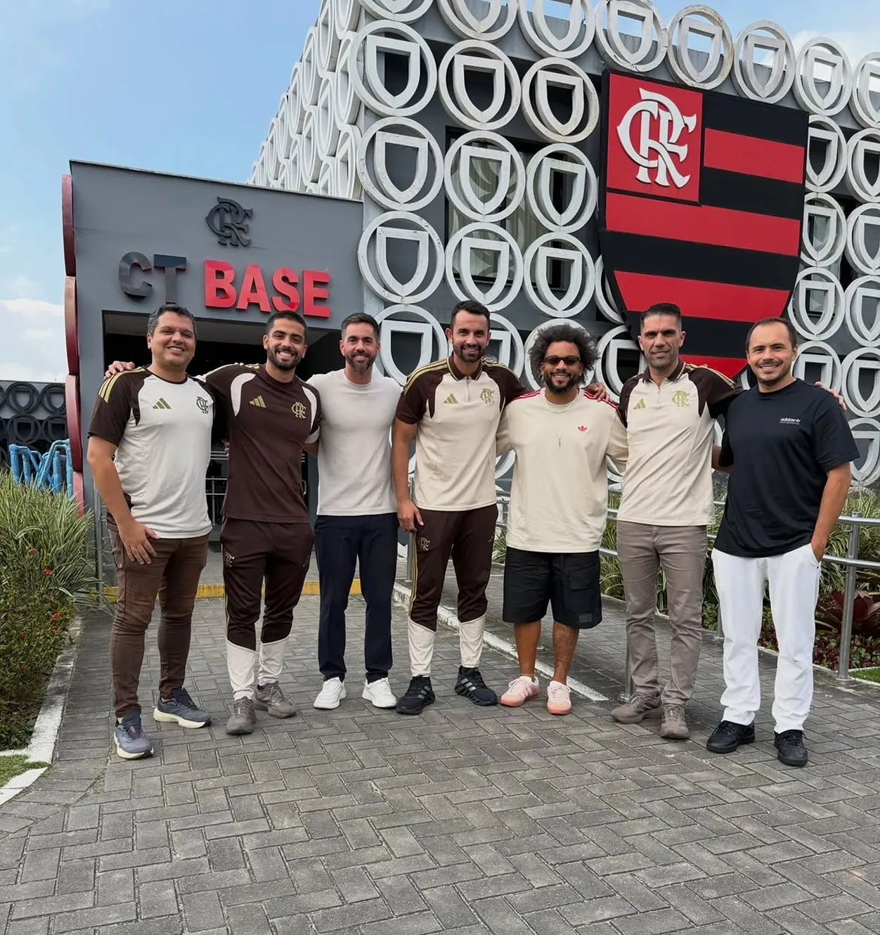 Marcelo visita CT do Flamengo