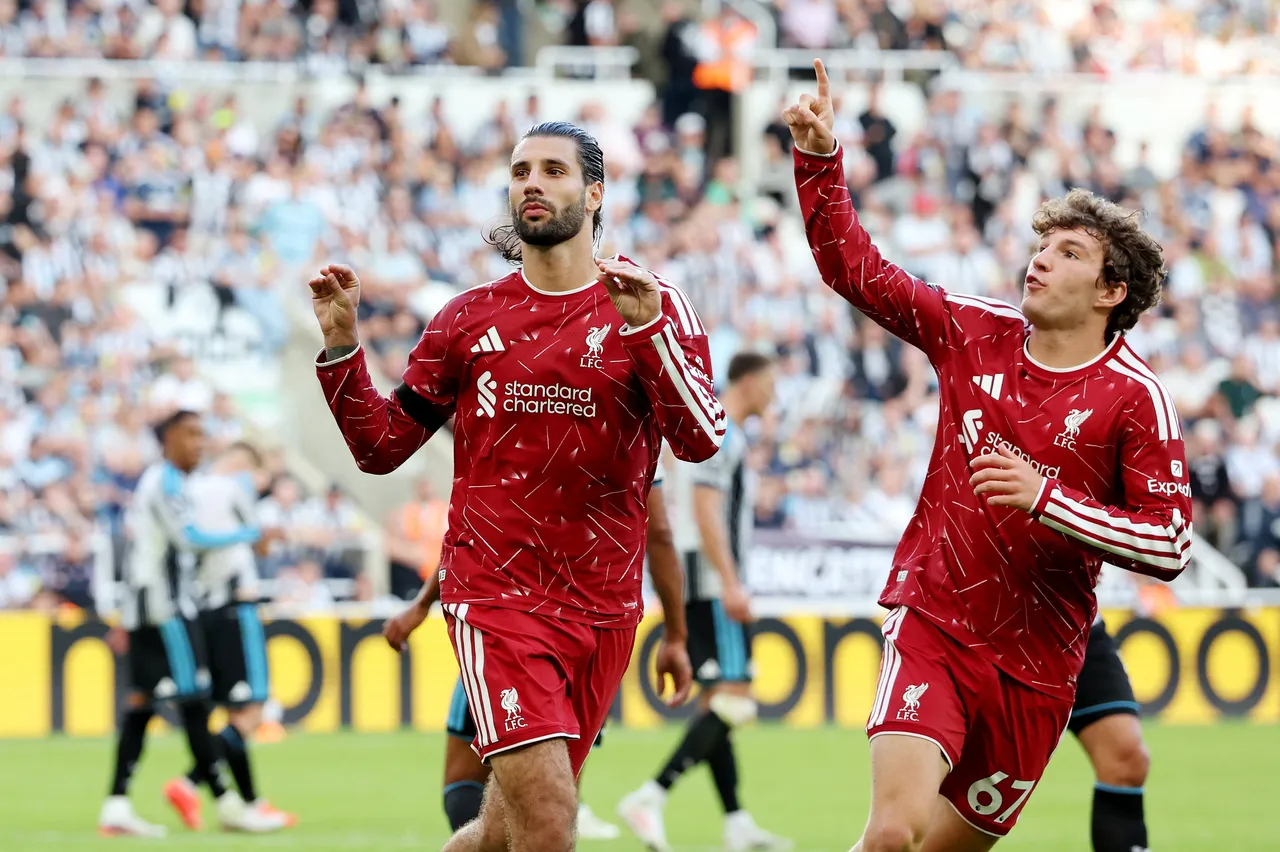 Liverpool busca ponto vital contra Ipswich após duas empates na estreia