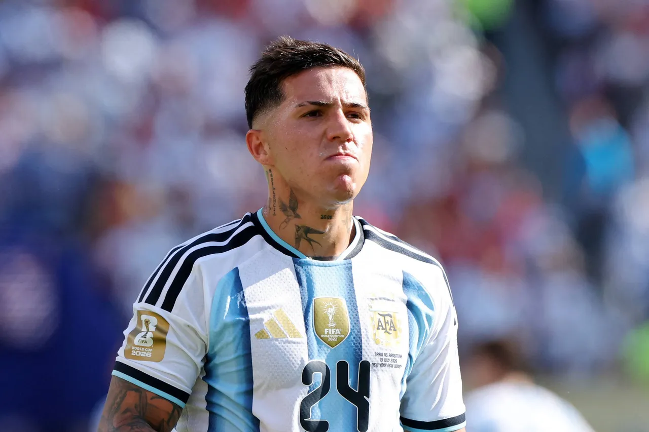 Enzo Fernández encabeça recorde de gastos e redefine a janela de transferências europeias