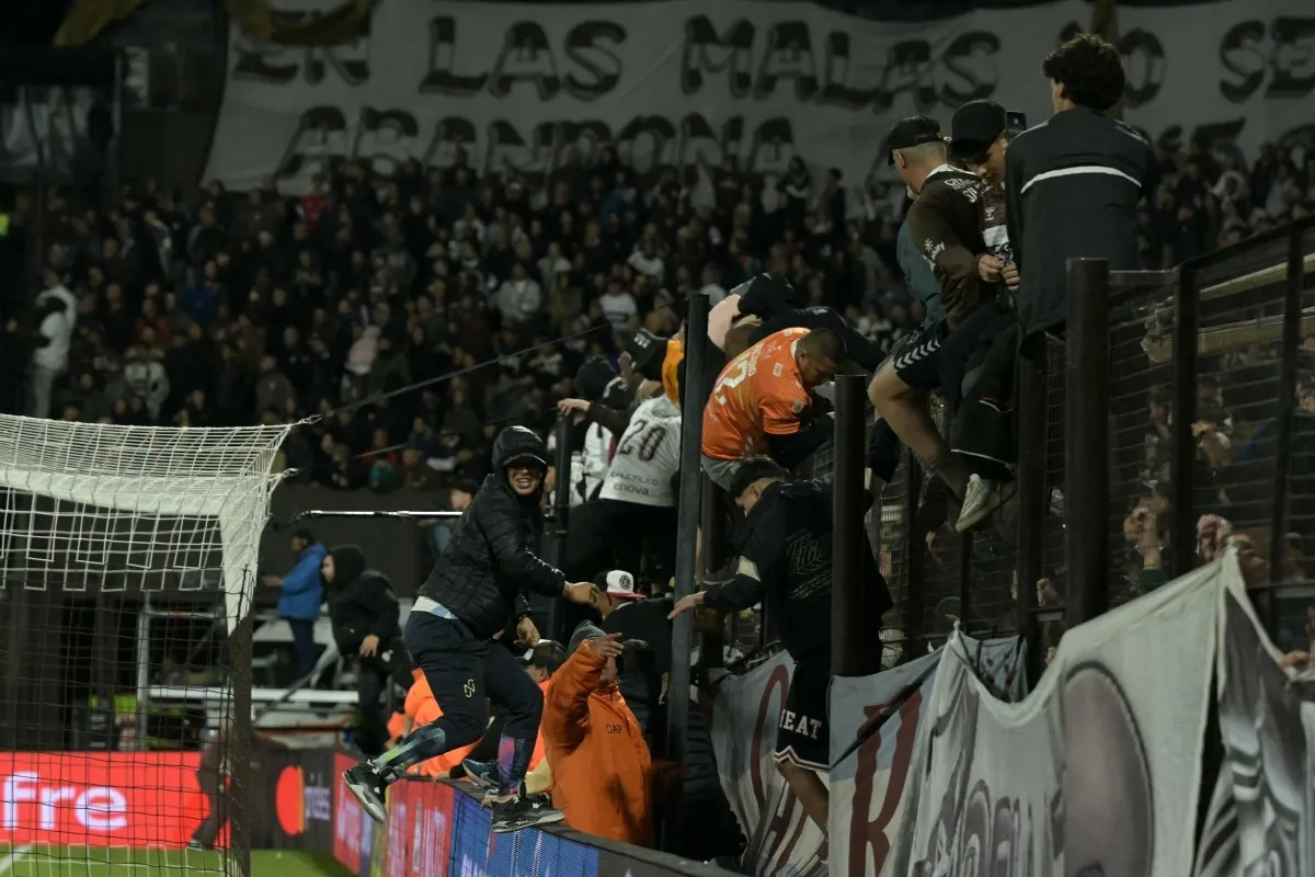 Platense tem portas fechadas após tumulto contra Fluminense
