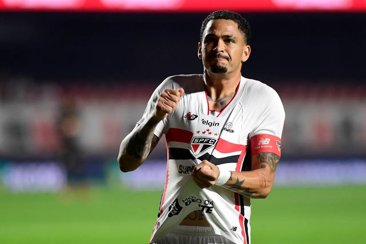 Luciano aponta turbulências e celebra recorde ao encerrar jejum do São Paulo