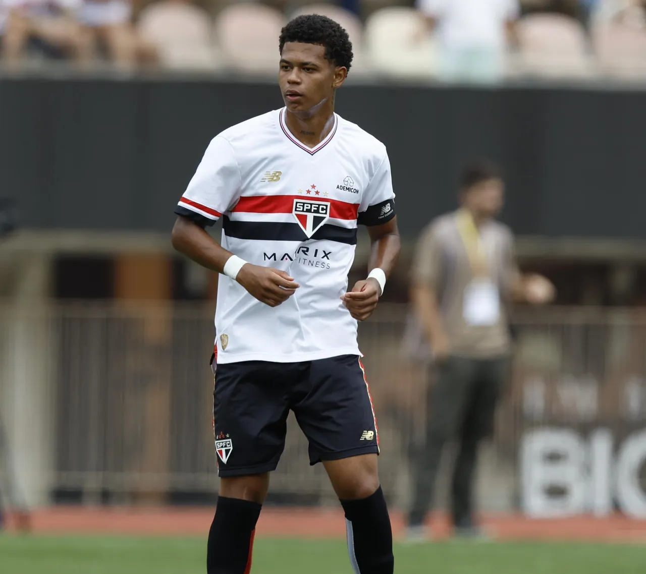 São Paulo encaminha empréstimo de Paulinho