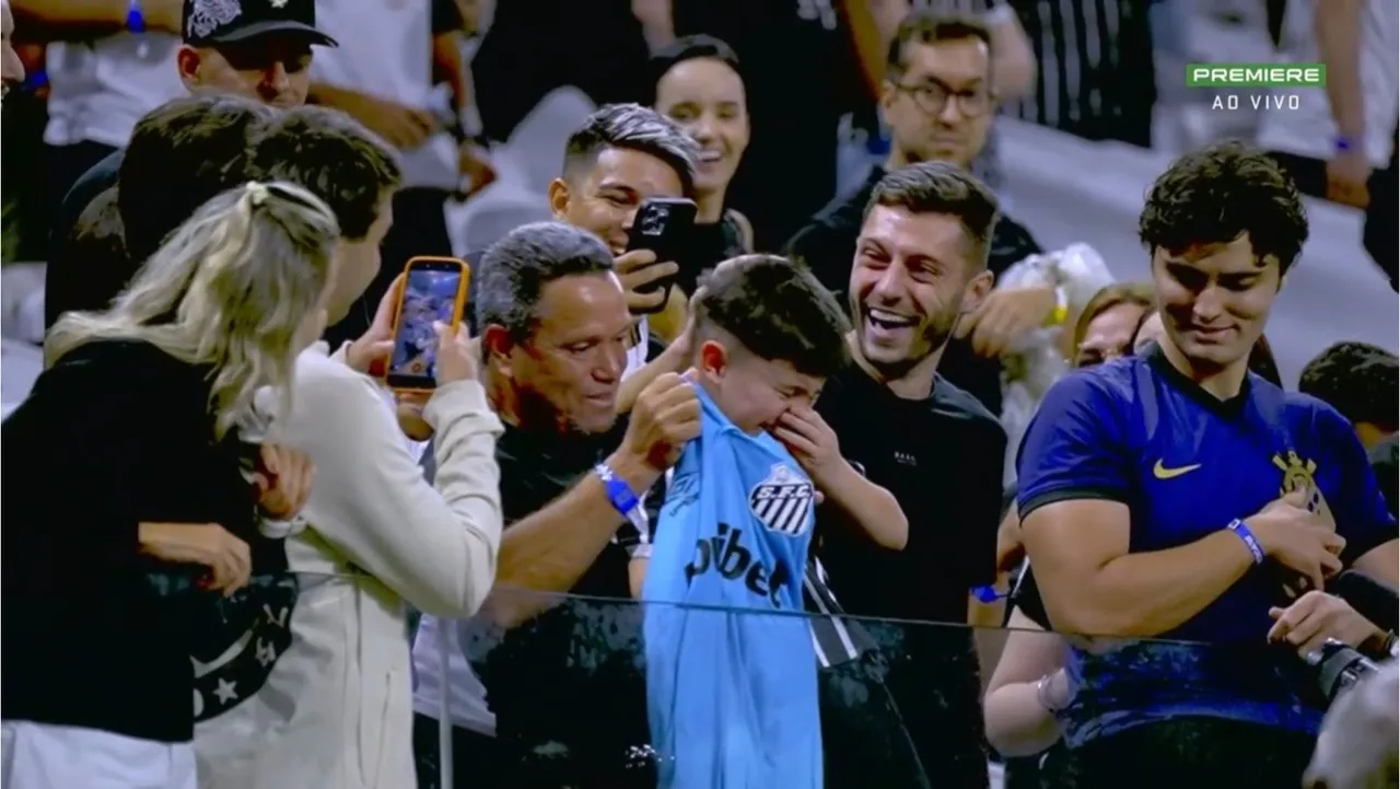 Neymar entrega camisa ao torcedor corintiano e elogia rival