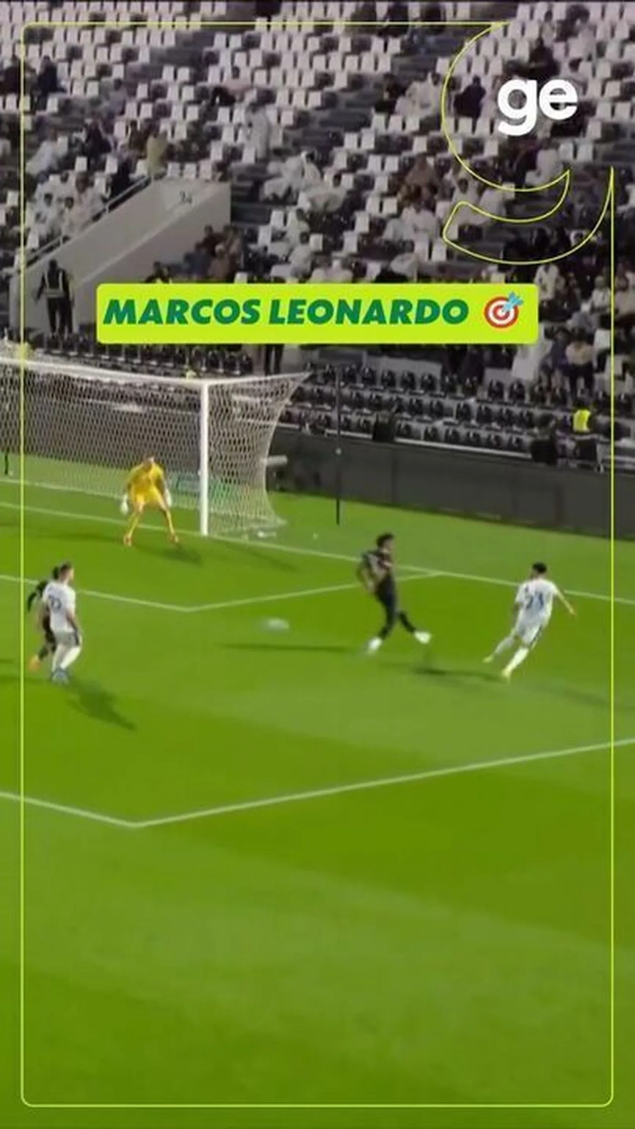 Ajax perto de contratar Marcos Leonardo