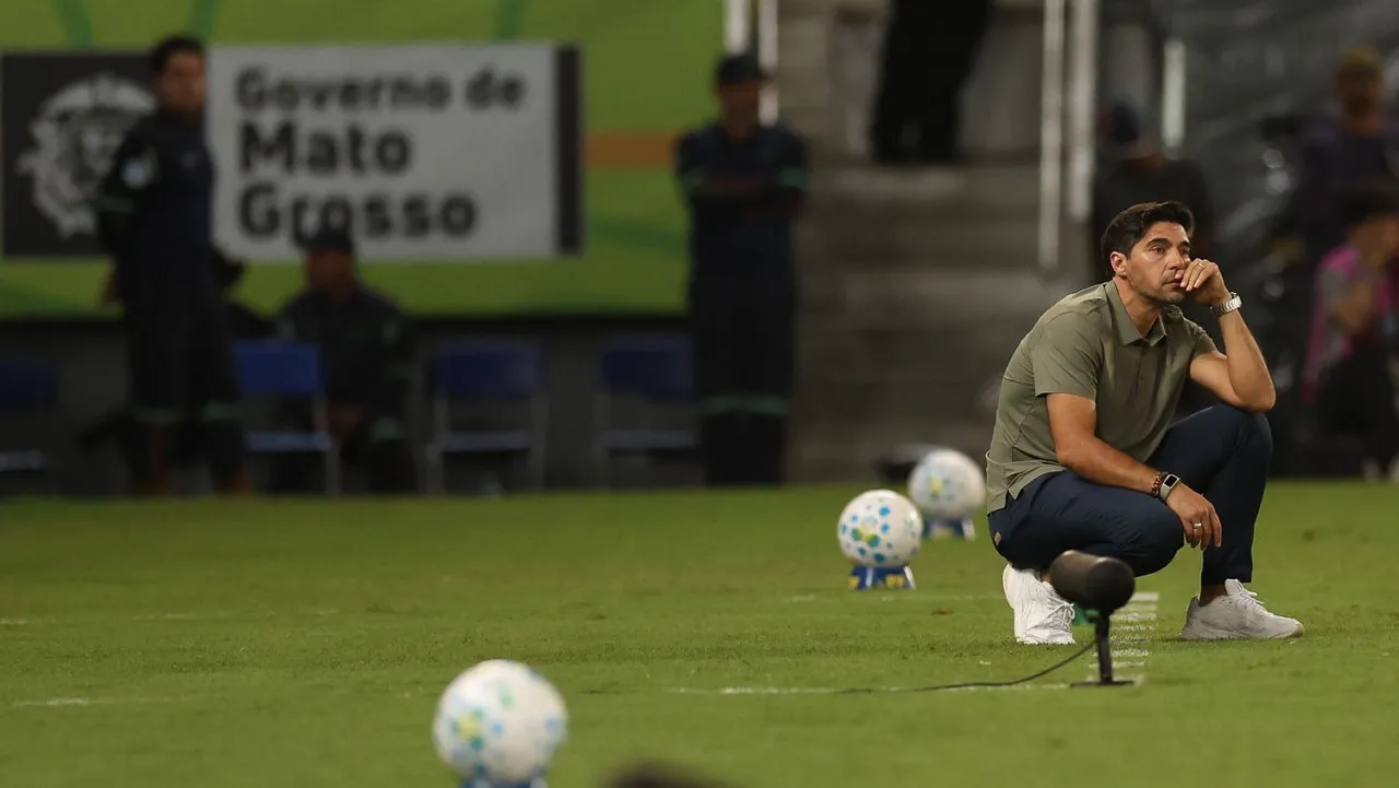 Abel admite falha do Palmeiras