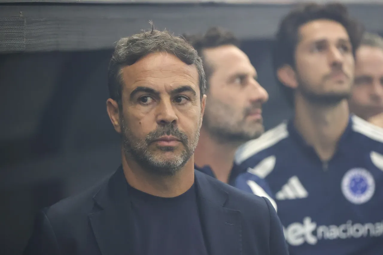 Artur Jorge admite culpa e detalha substituições que custaram a Copa ao Cruzeiro