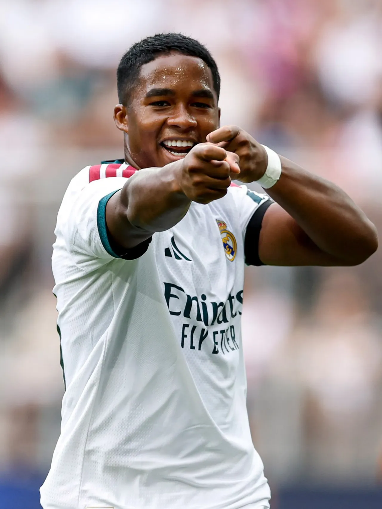 Real Madrid recebe sondagens por Endrick