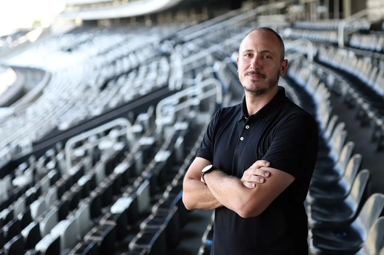 Palmeiras contrata ex-Botafogo