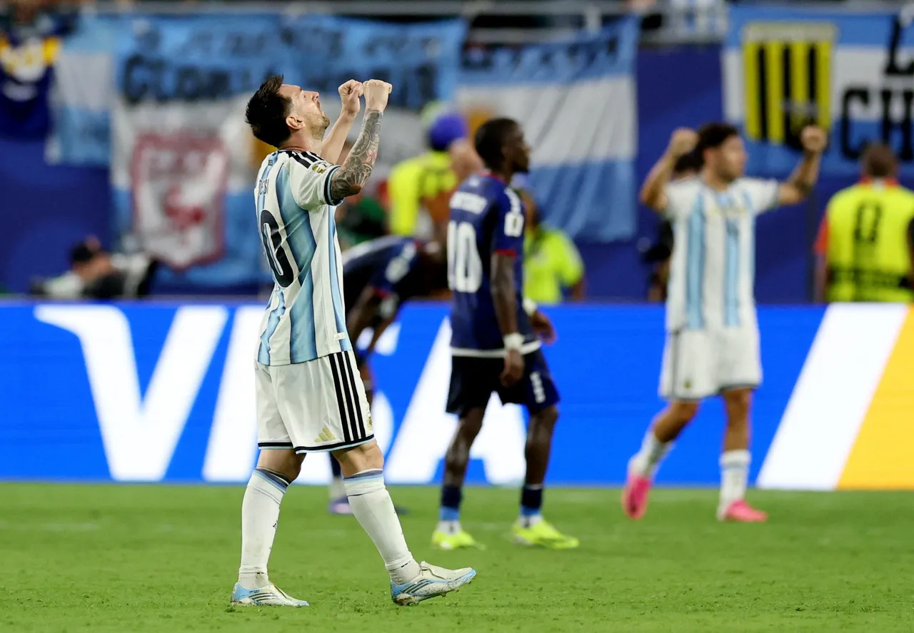 Messi Atinge 20 Gols