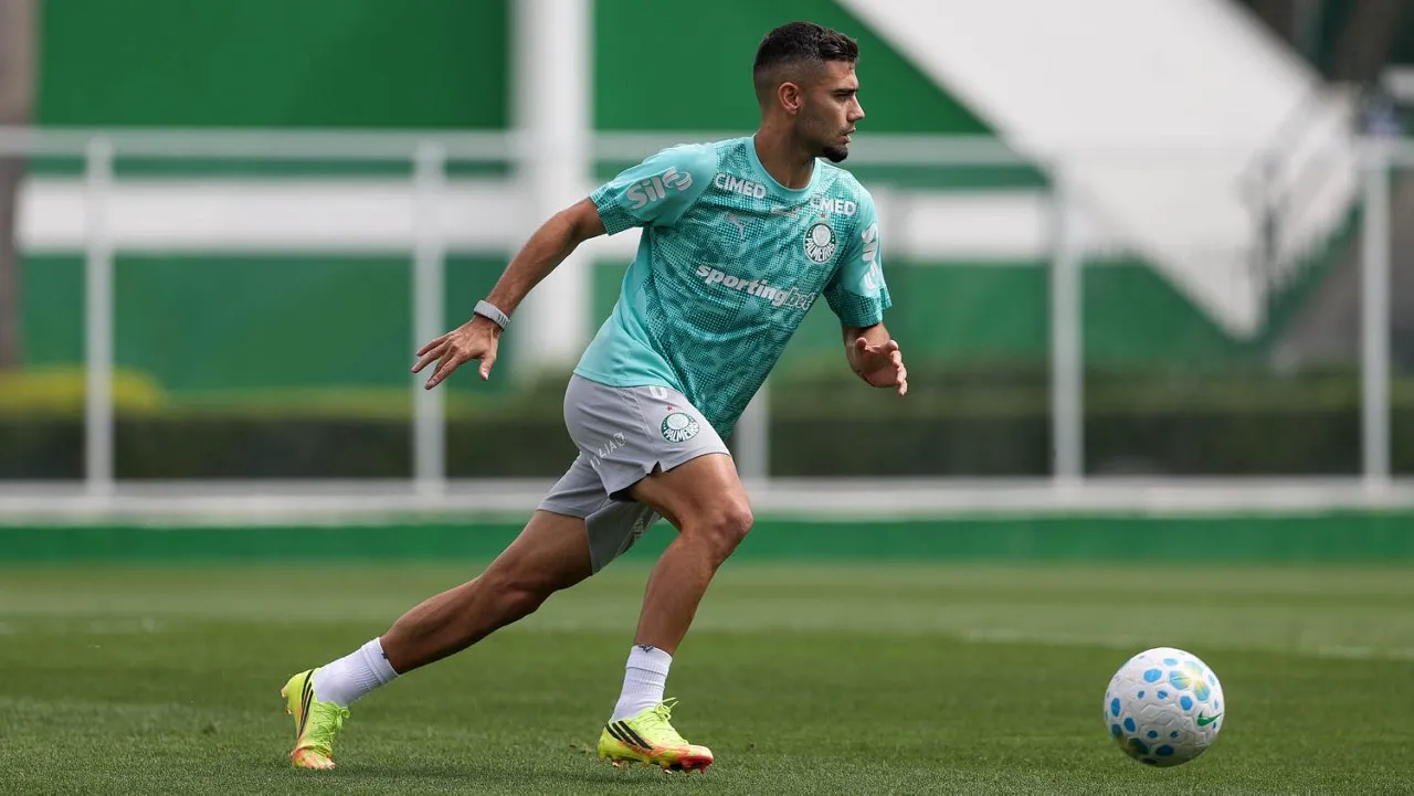 Abel Ferreira põe força máxima contra Mirassol e mira vaga na Copa