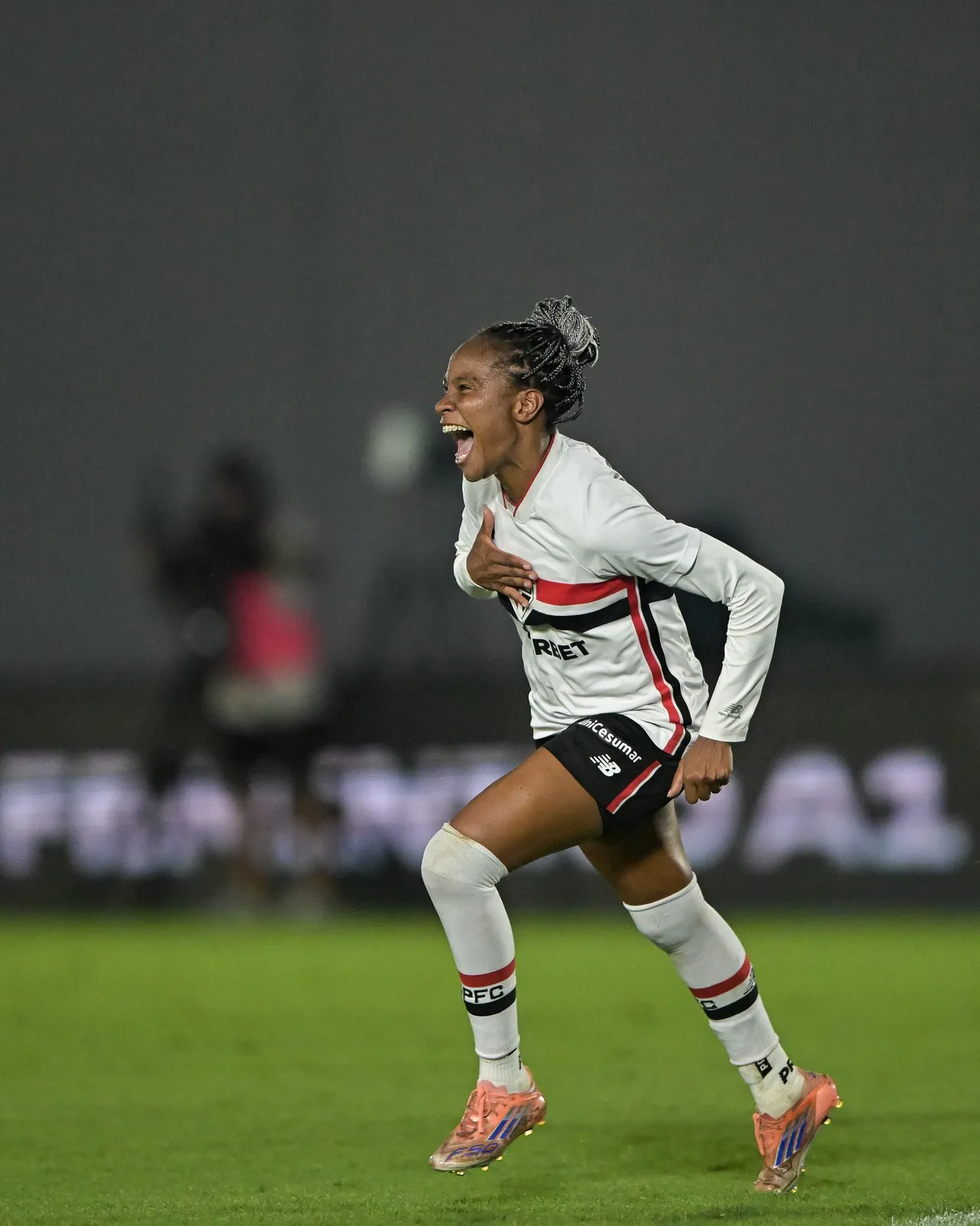 Robinha brilha e lidera Cartola Feminino nas semifinais do Brasileirão