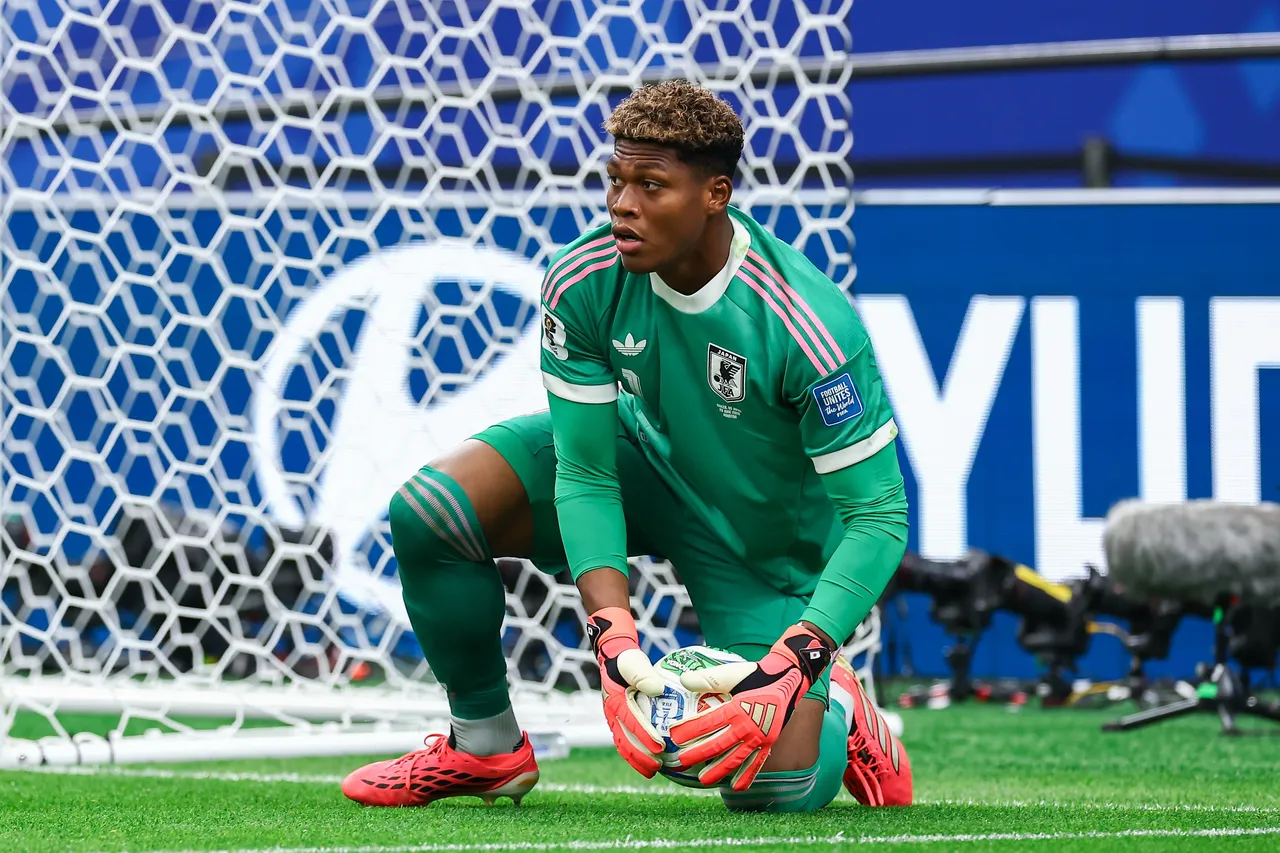 Juventus e PSG disputam goleiro