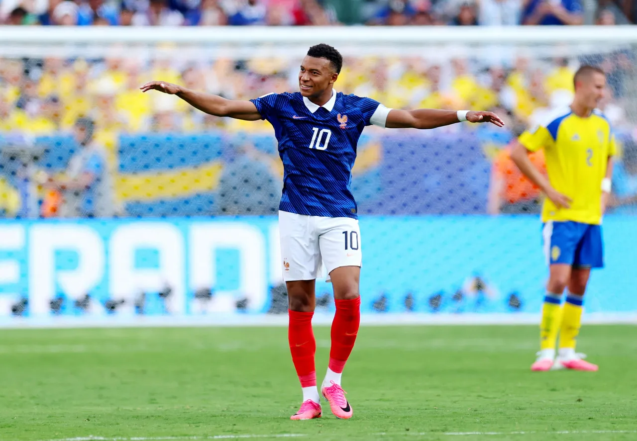 Mbappé supera recordes