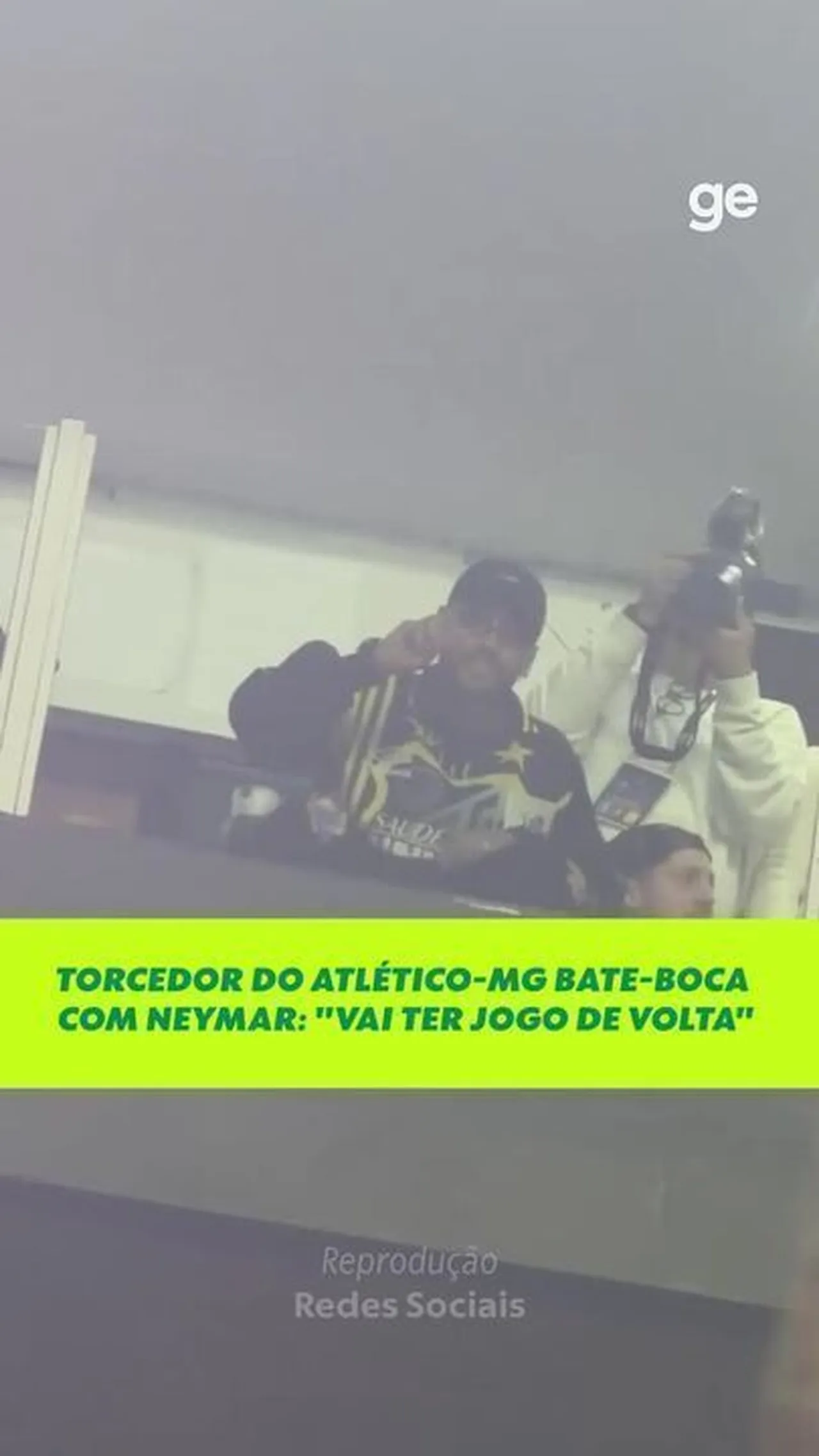 Victor Hugo presenteia Neymar e provoca: "Tô bolado" antes da volta na Sul-Americana