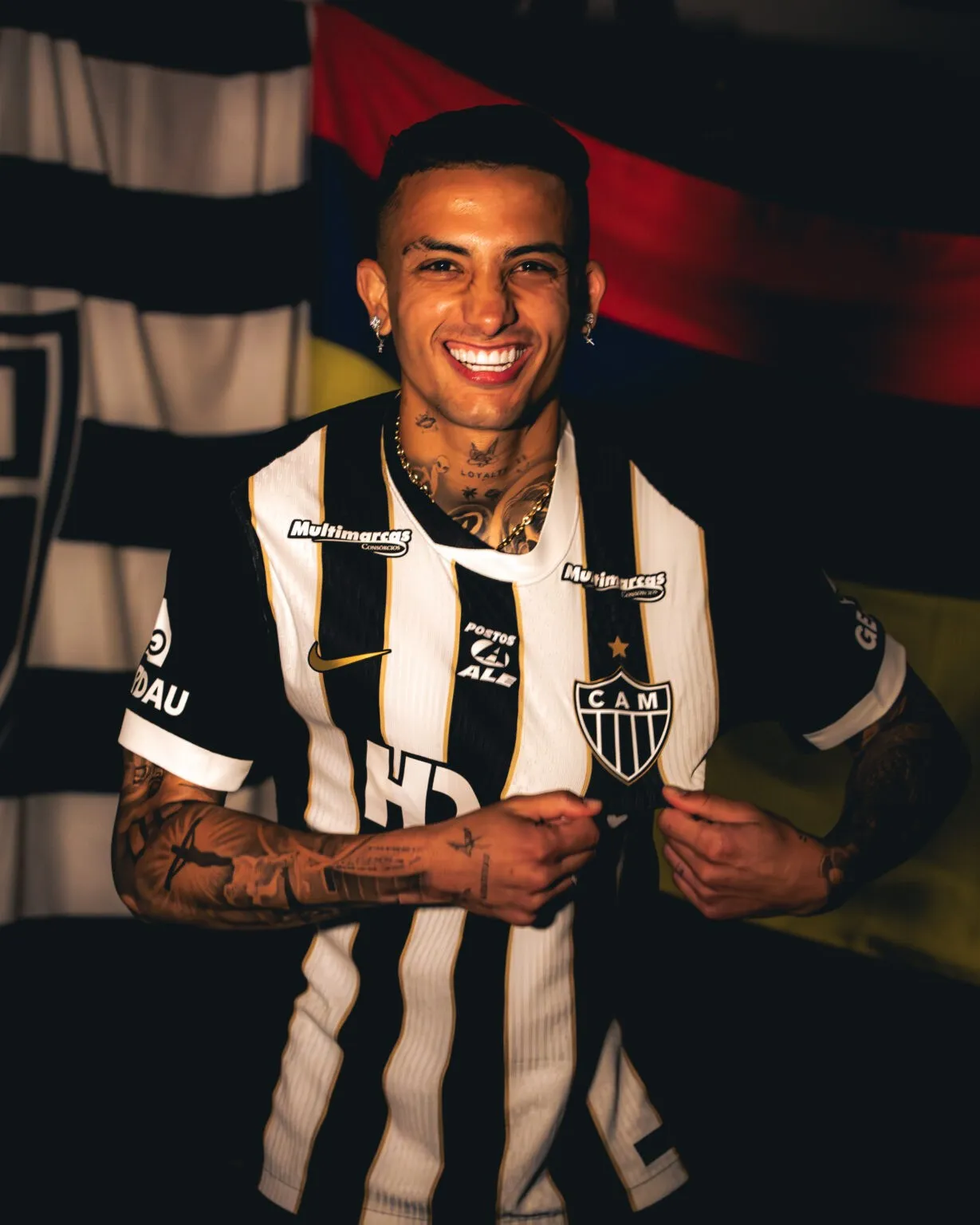Atlético-MG contrata Kevin Castaño