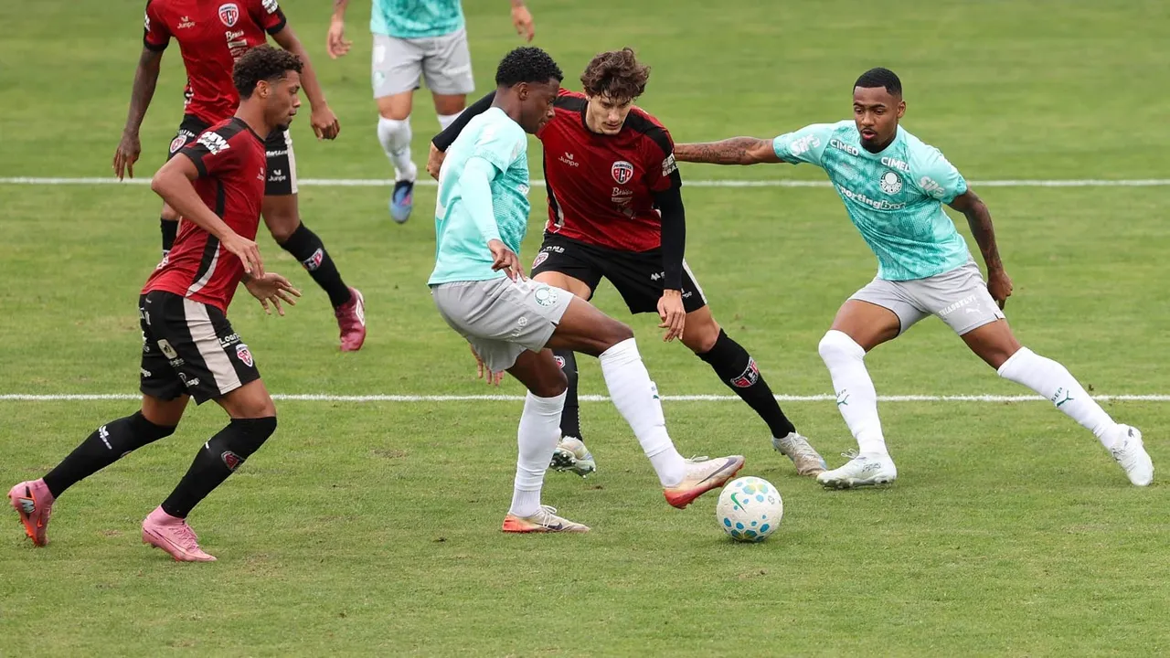 Palmeiras vence Primavera em jogo-treino
