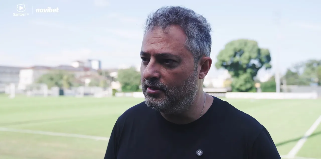Santos adota cautela