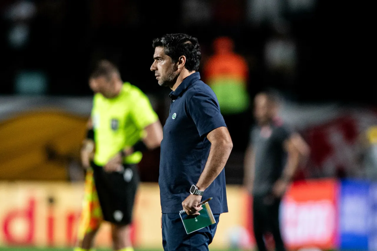Abel critica arbitragem