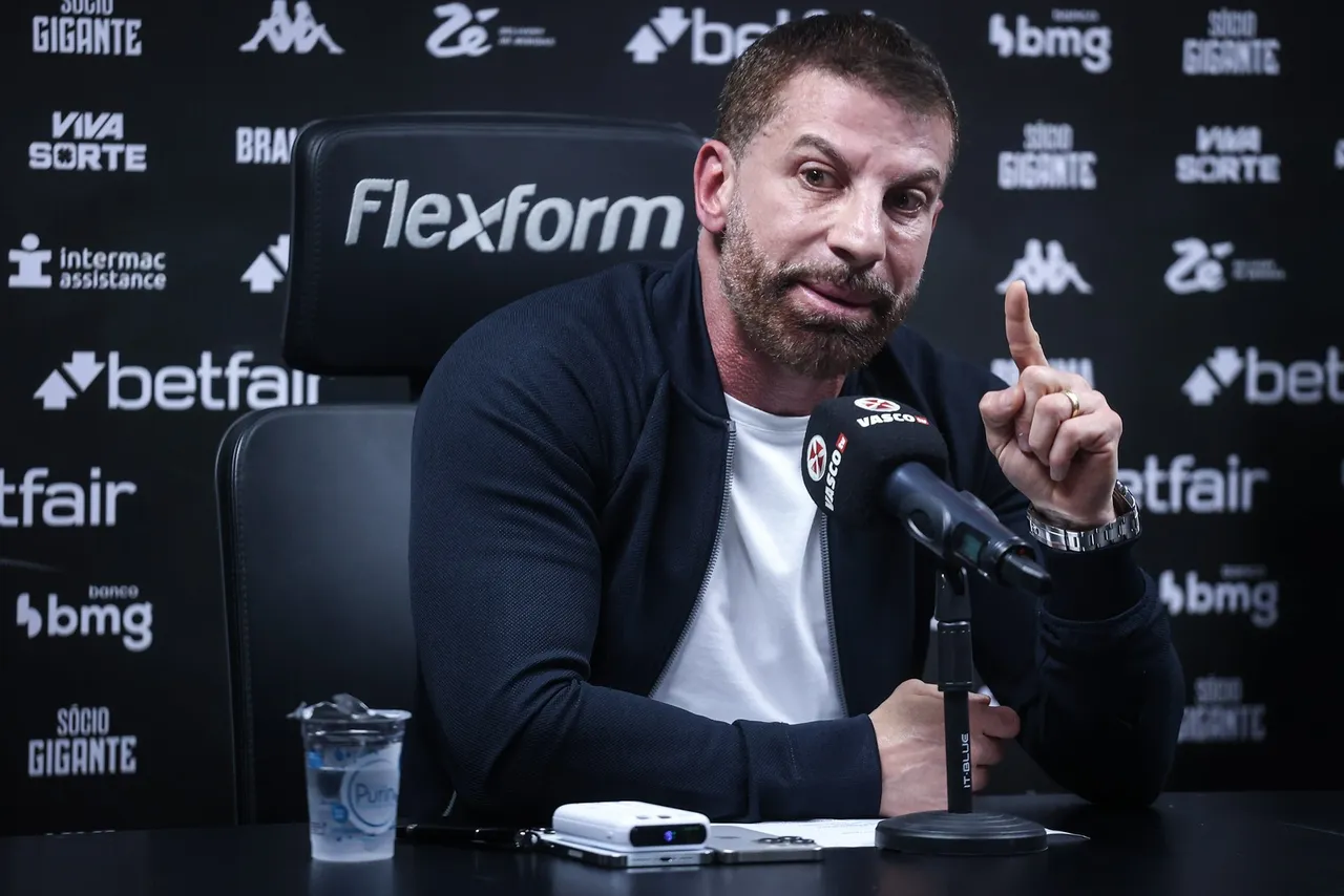 Vasco defende venda da SAF
