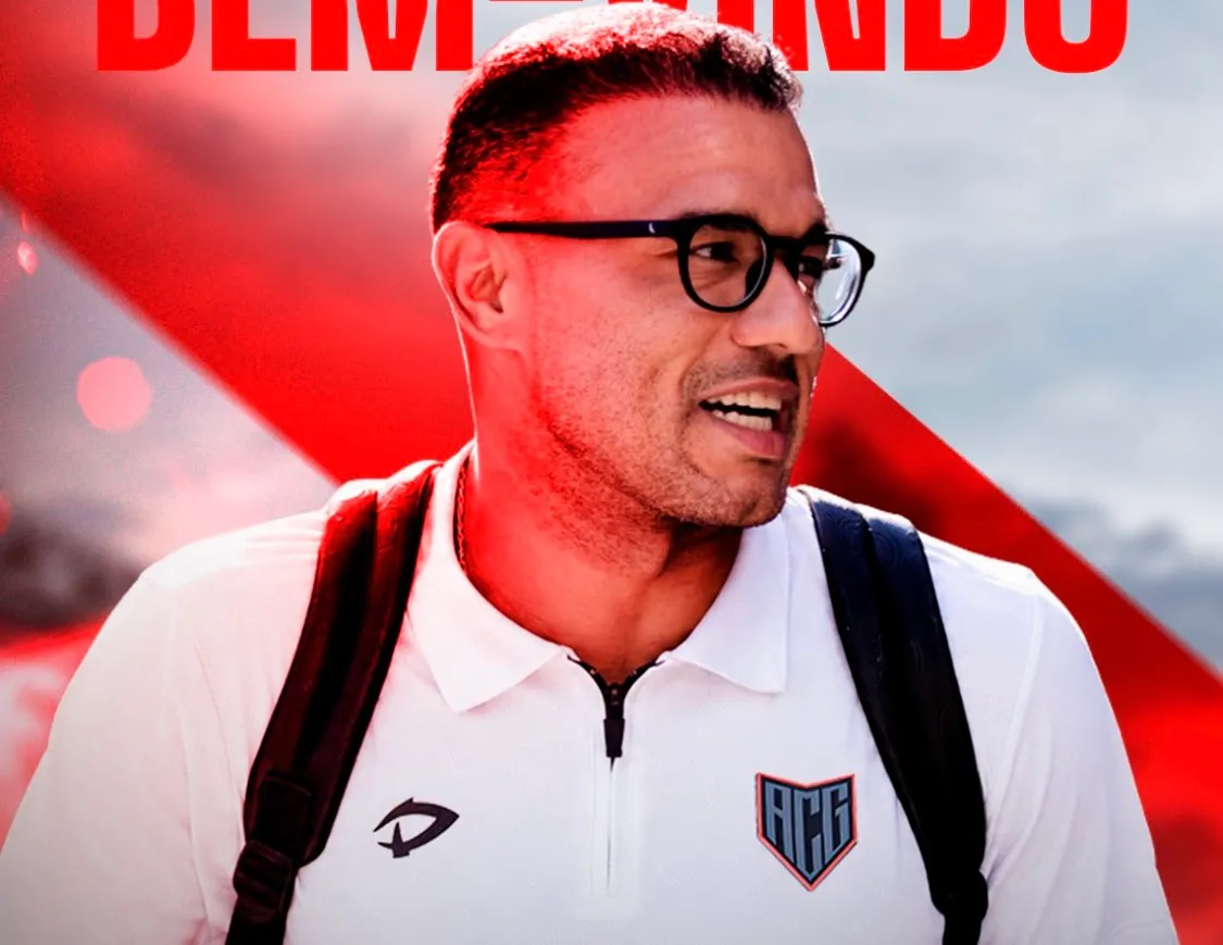 Atlético-GO contrata Roger Silva