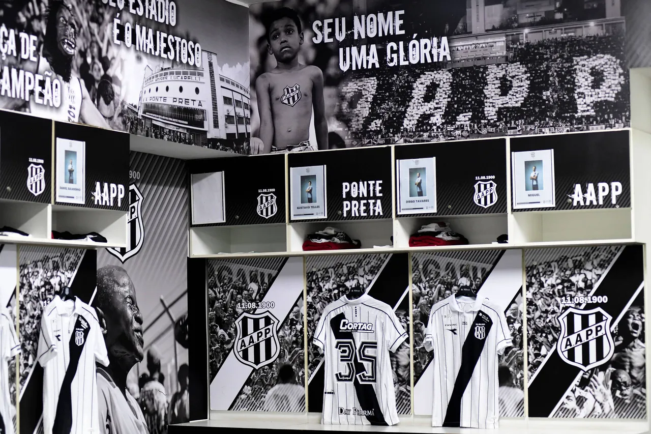 Ponte Preta recorre a base após greve de jogadores e troca de técnico