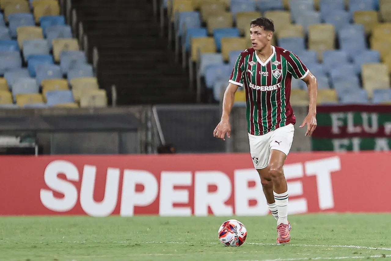 Fluminense vende Bernal ao Betis