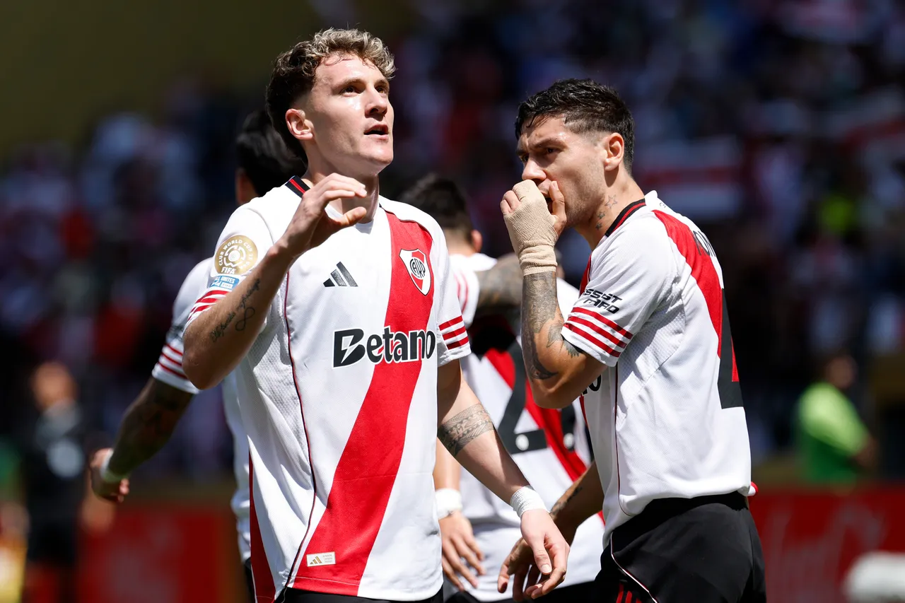 Vasco avançada em negociação com Colidio