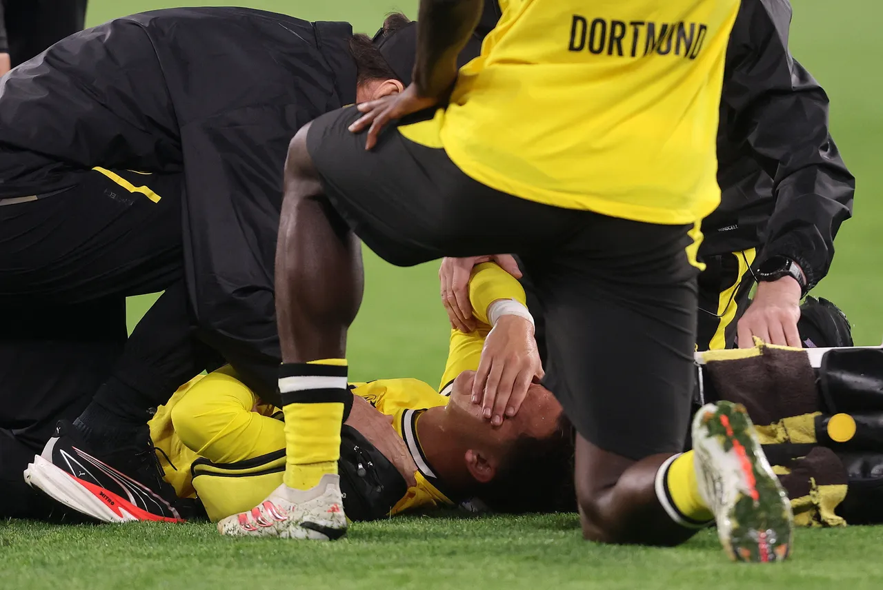 Dortmund perde dois reforços gregos em estreia na Champions