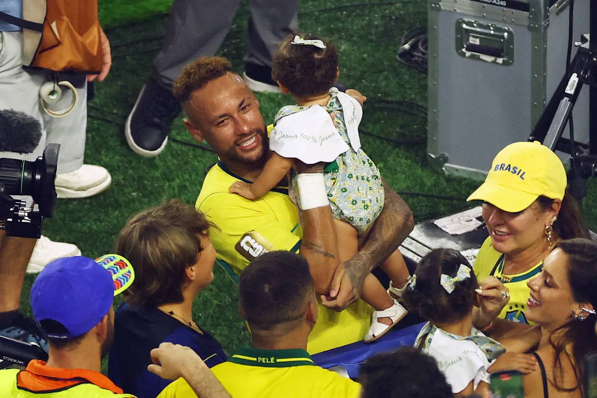 Neymar elogia Vini Jr
