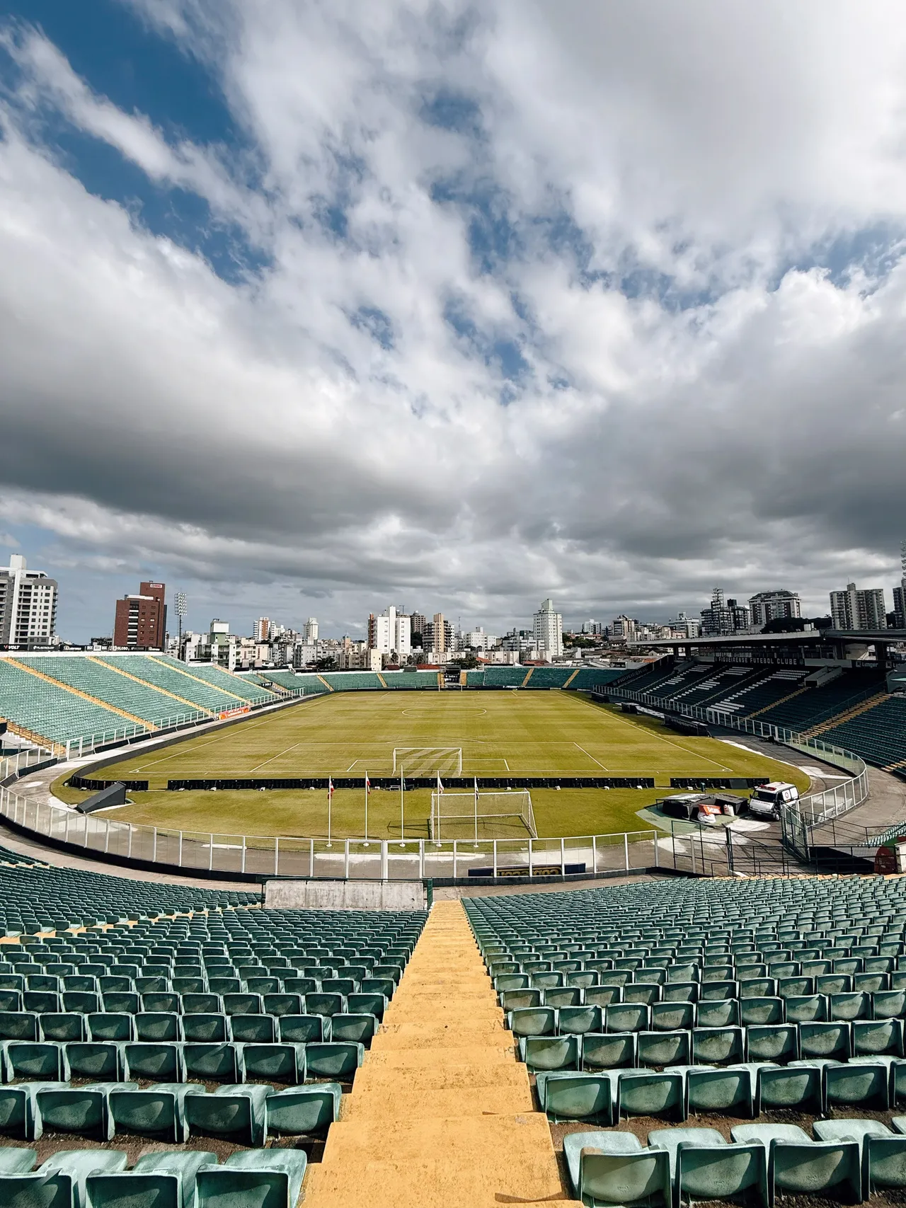 Figueirense busca fim da seca em casa antes da classificação