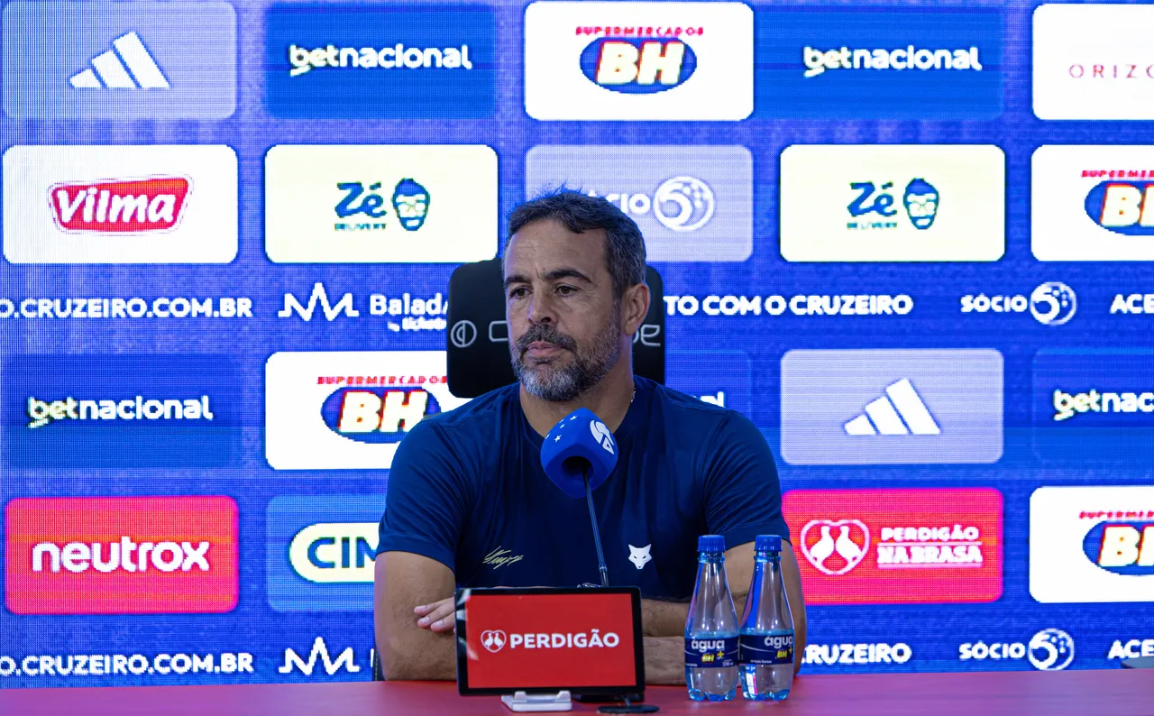 Cruzeiro vence Vitória e renova busca pelo G-5 da Libertadores