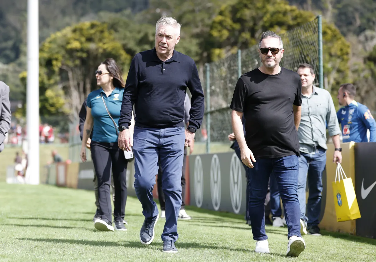 Ancelotti convoca quatro corintianos e um santista: o que muda