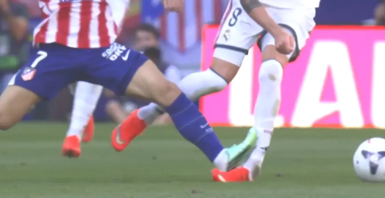 Valverde perde lugar nos amistosos do Uruguai após entorse grave