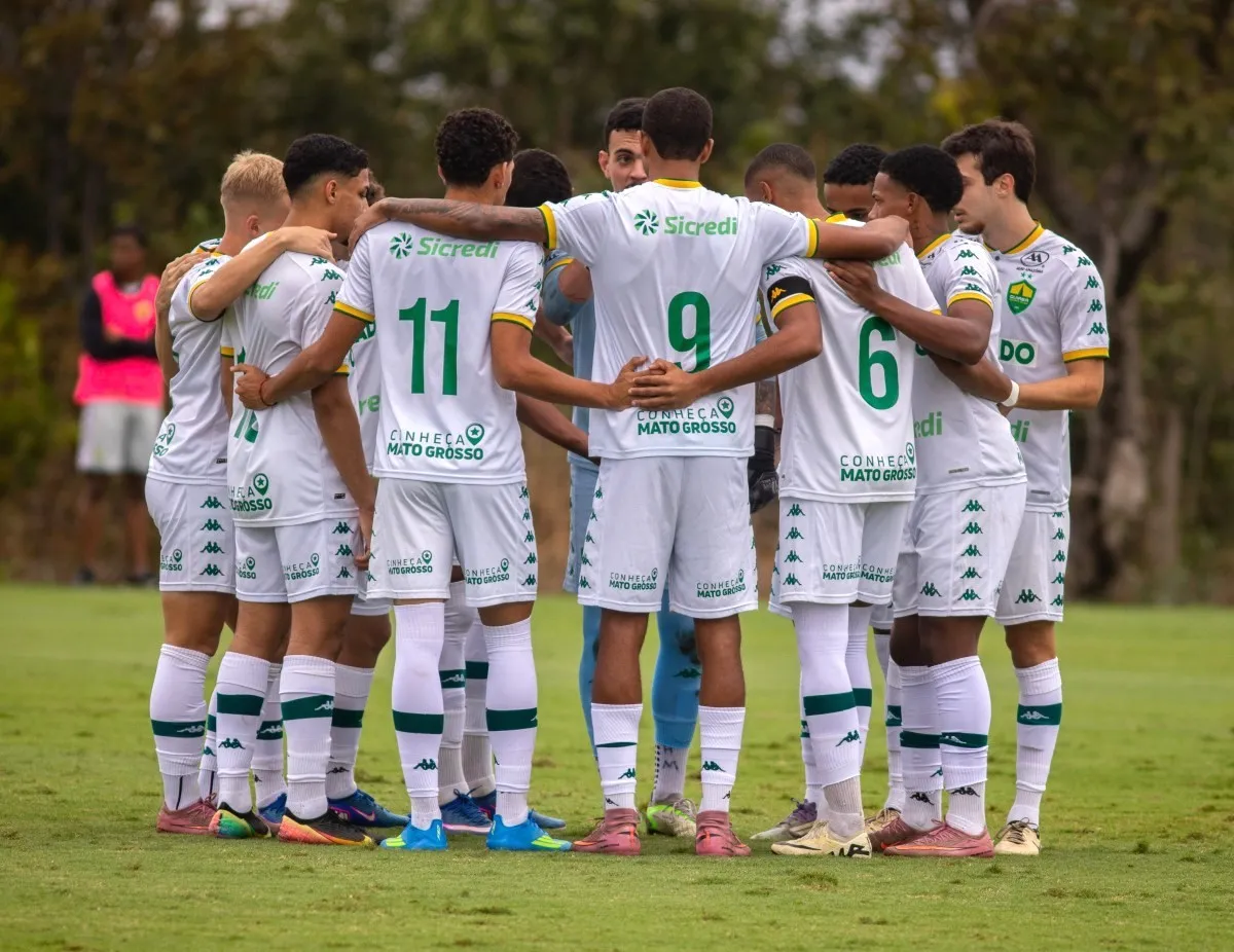 Cuiabá vence Palmeiras