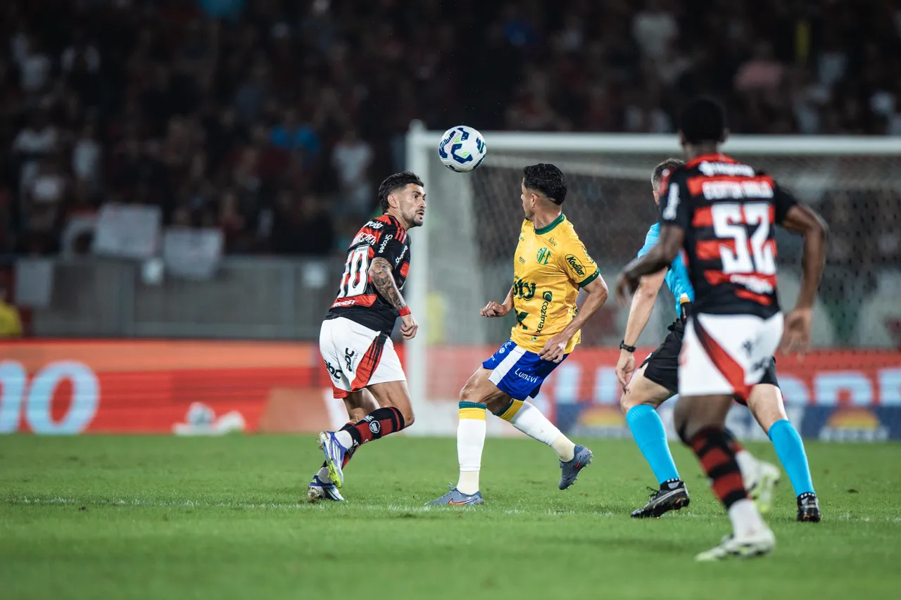 Flamengo enfrenta Mirassol antes do jogo adiado