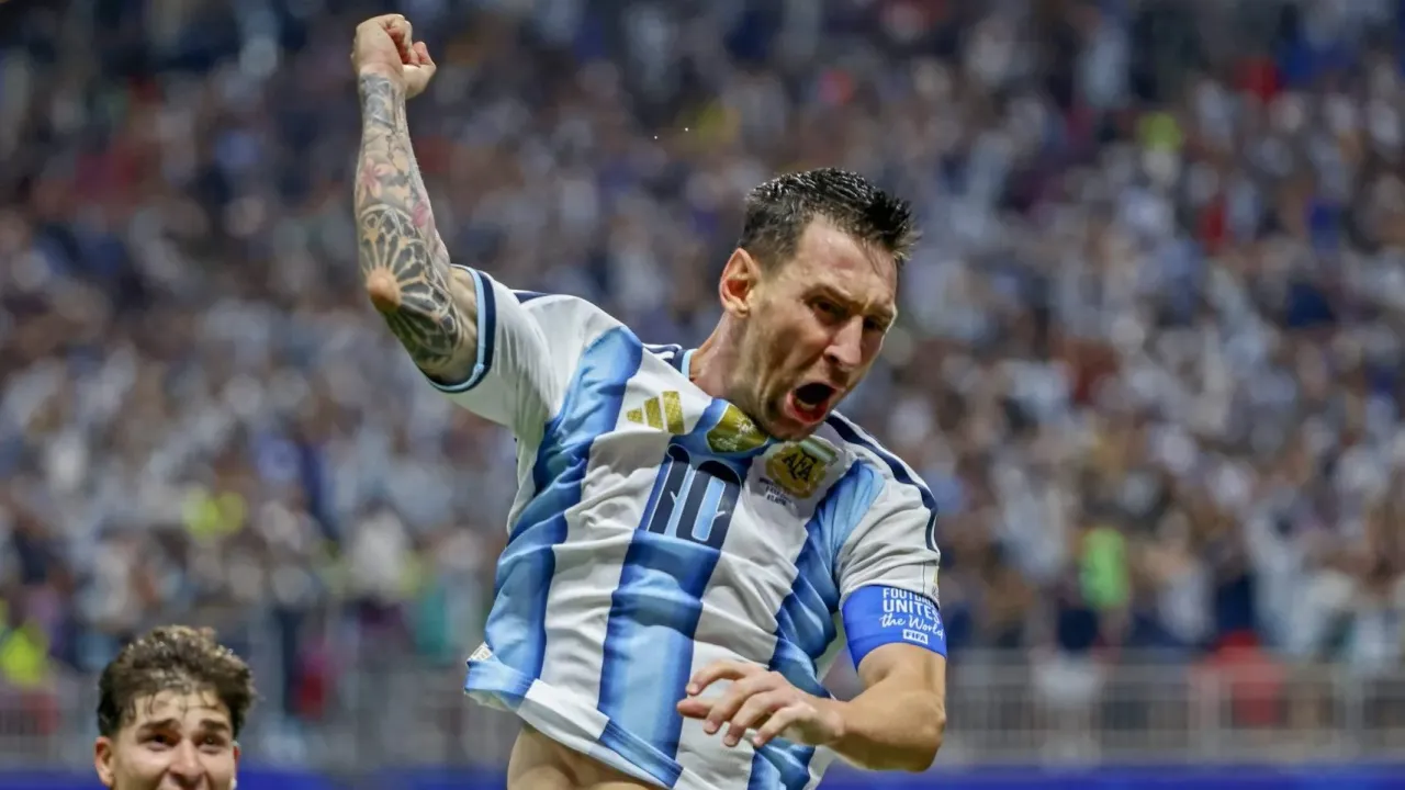 Inglaterra busca parar Messi