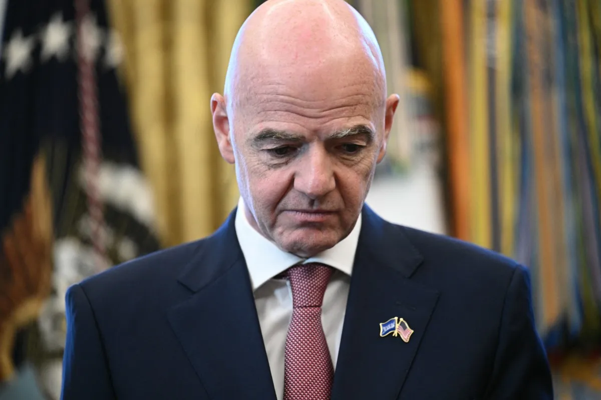 Uefa critica Infantino