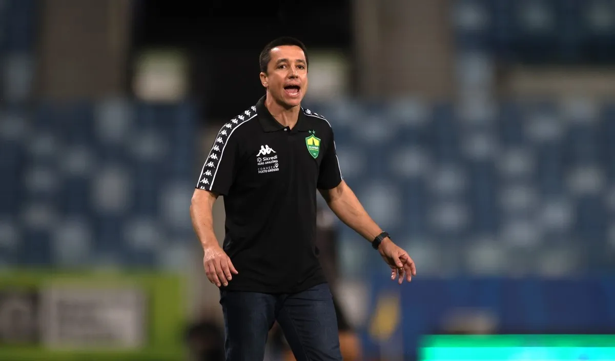 Cuiabá admite queda