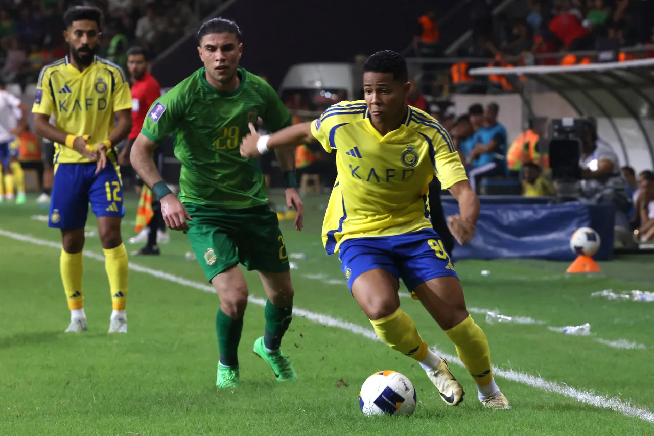 Cruzeiro anuncia Wesley